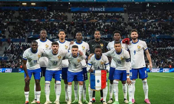 法国33欧洲杯（2021欧洲杯法国队3号）