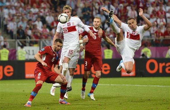 捷克对阵波兰欧洲杯（捷克对阵波兰欧洲杯视频）