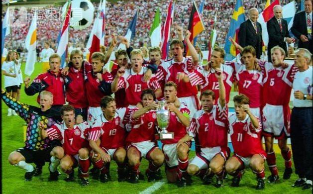2008欧洲杯捷克阵容（捷克欧洲杯历届成绩）