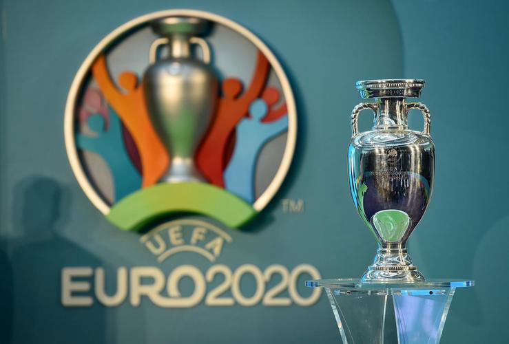 2020欧洲杯奖杯入场（2020欧洲杯冠军奖杯）