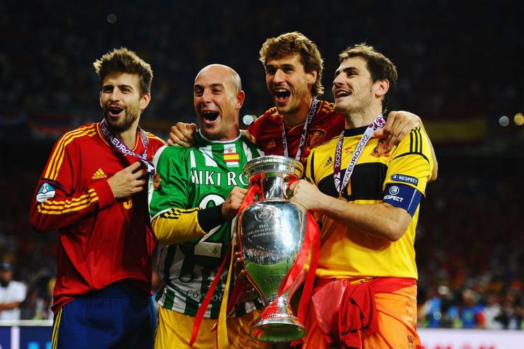 西班牙2012欧洲杯号码（西班牙2012欧洲杯夺冠阵容）