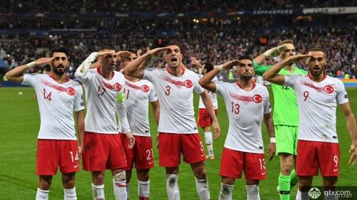 欧洲杯队报土耳其（欧洲杯巡礼土耳其）