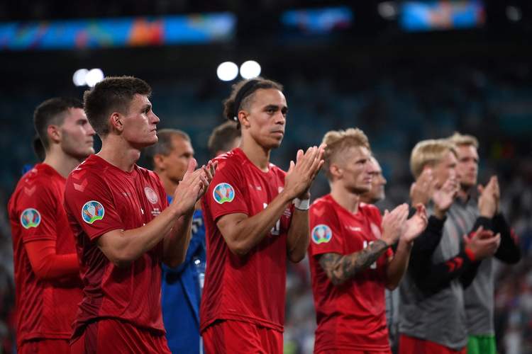 欧洲杯开幕丹麦荷兰（欧洲杯丹麦小组第几）