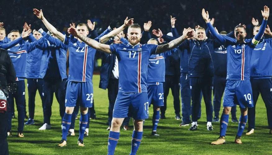 冰岛2016欧洲杯歌（2016年欧洲杯冰岛国家队怎么了）