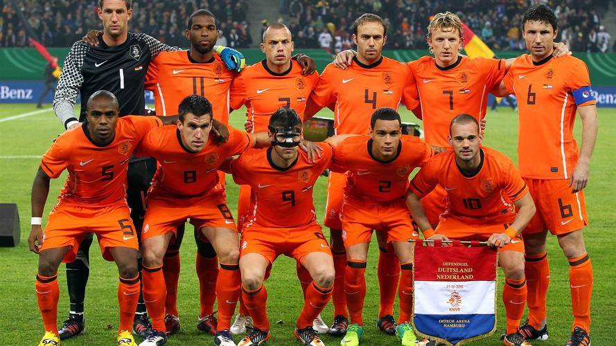 荷兰2012欧洲杯决赛（荷兰欧洲杯决赛是哪一年的）